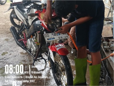 Usaha Siswa Pencucian Motor